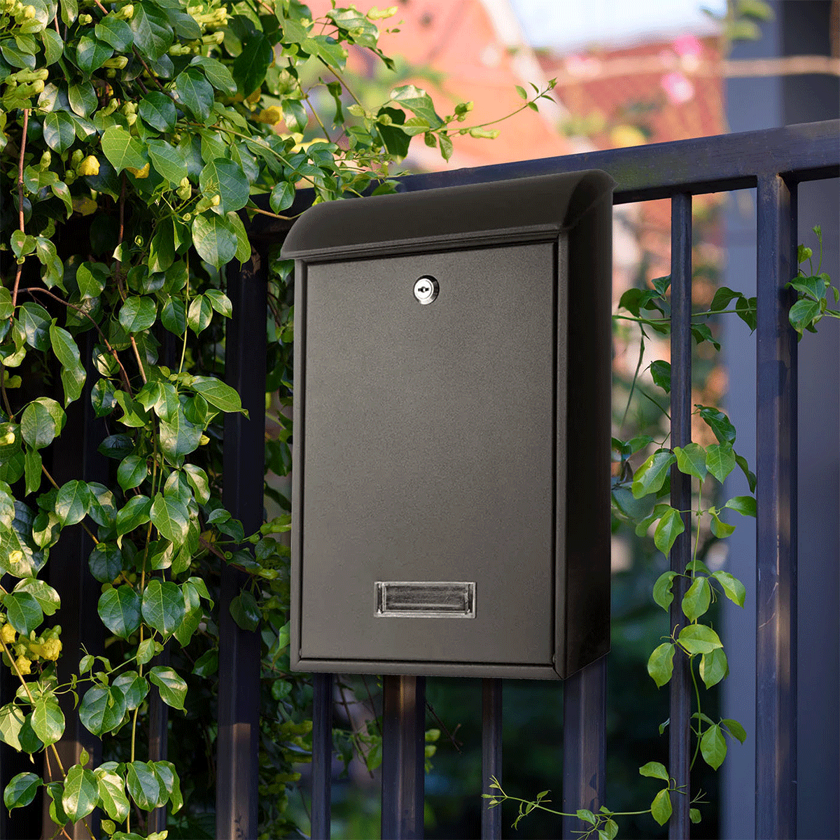 Kültéri postaláda, 400x270x118 mm, acél, grafit szín – 65.259